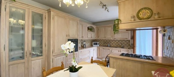 Villa de 9 divisões em Fonte, Italy N.º 261299 2