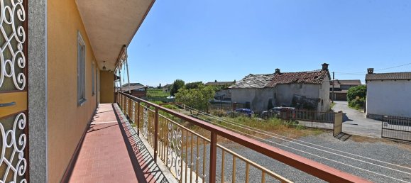 4-Zimmer Haus in Cavour, Italy, Nr. 277893 5