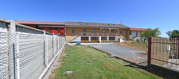 4-Zimmer Haus in Cavour, Italy, Nr. 277893 28