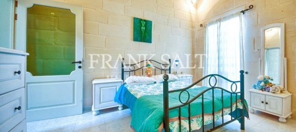 3 bedrooms Townhouse in Sliema, Malta No. 9206 15