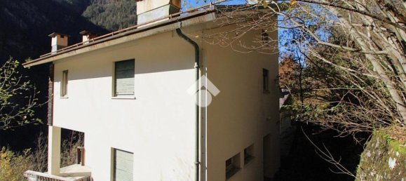 4-salle Maison à Val di Zoldo, Italy No. 68867 3