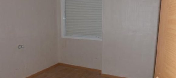Apartamento de 3 dormitorios en L'Alcora, Spain No. 74185 3