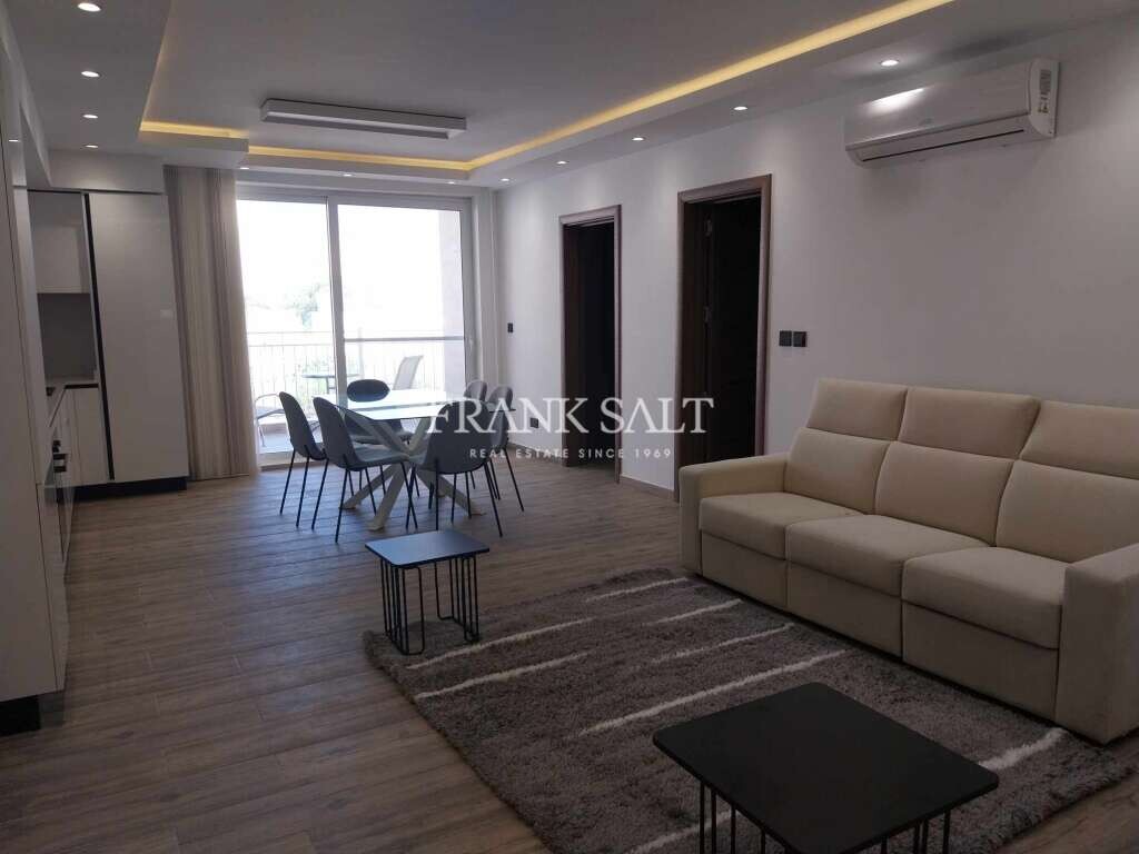 2 bedrooms Apartment in Xaghra, Malta No. 5912