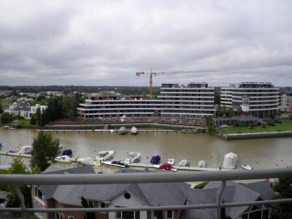 Studio in Tigre, Argentina No. 9269