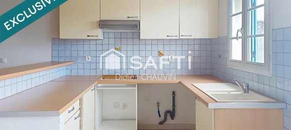 Apartamento de 3 dormitorios en La Rochelle, France No. 107624 8