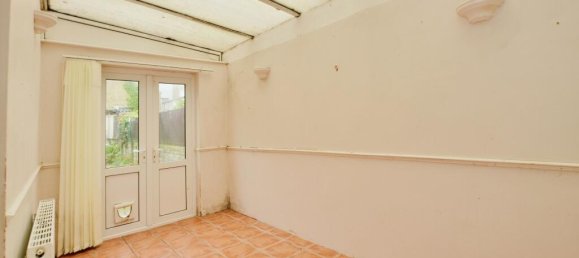 6 bedrooms House in Margate, United Kingdom No. 10494 13