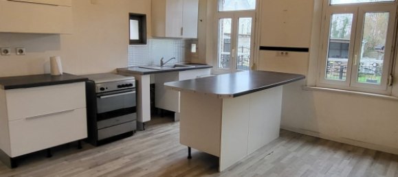 2 bedrooms House in Port-le-Grand, France No. 80703 3