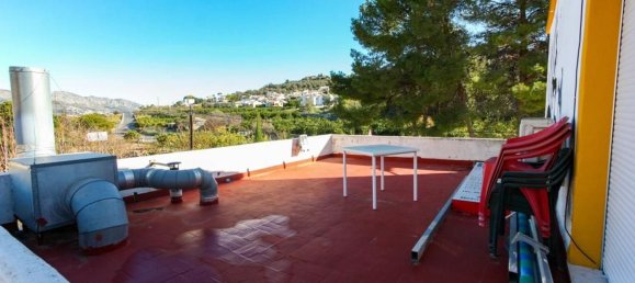 Gewerbliche Immobilie in Orba, Spain 300m², Nr. 149857 2