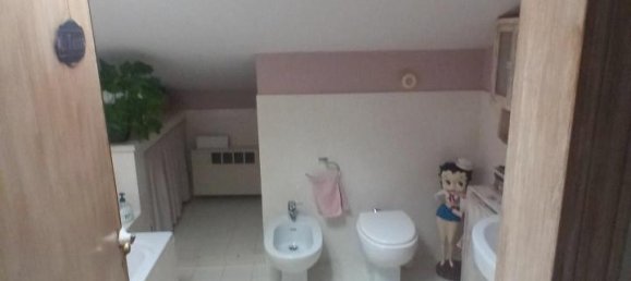 12-Zimmer Haus in Massa, Italy, Nr. 231993 5