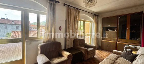 3 bedrooms House in Lessolo, Italy No. 298194 9