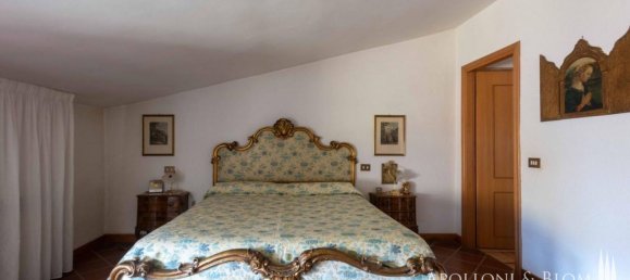 5 غرف نوم منزل في Cetona, Italy رقم 57852 20