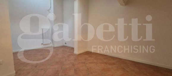 2 rooms Apartment in Cremona, Italy No. 274958 9