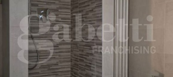 2 rooms Apartment in Cremona, Italy No. 274958 3