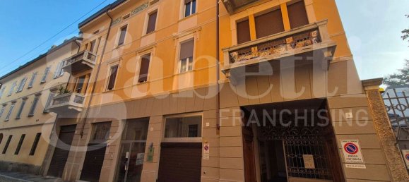 2 rooms Apartment in Cremona, Italy No. 274958 11