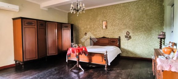 2 bedrooms House in Borgo Virgilio, Italy No. 287076 9