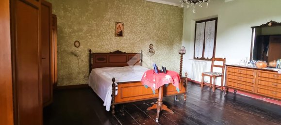 2 bedrooms House in Borgo Virgilio, Italy No. 287076 10