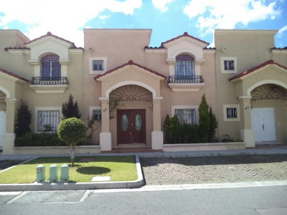Casa de 3 dormitorios en Cuautitlán Izcalli, Mexico No. 214729