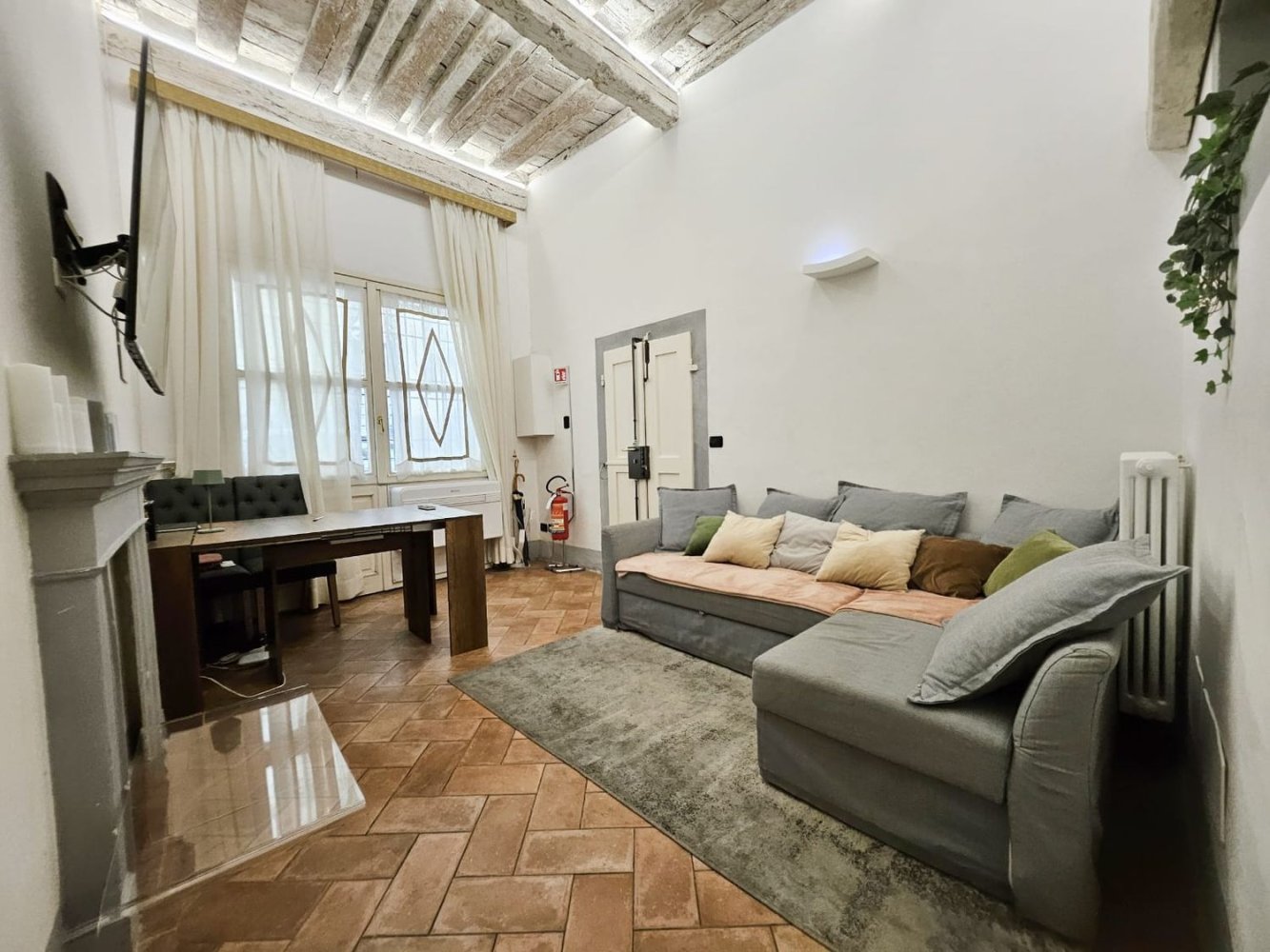 4 Schlafzimmer Wohnung in Florence, Italy, Nr. 374802
