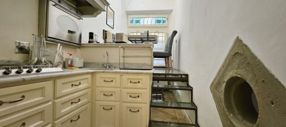 4 Schlafzimmer Wohnung in Florence, Italy, Nr. 374802 7