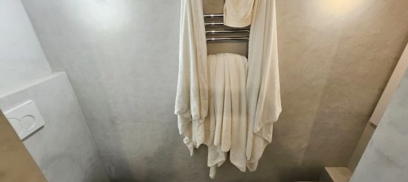 4 Schlafzimmer Wohnung in Florence, Italy, Nr. 374802 14