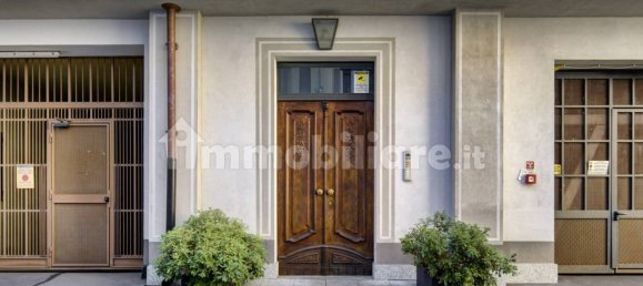 1 bedroom Apartment in Turin, Italy No. 237009 3