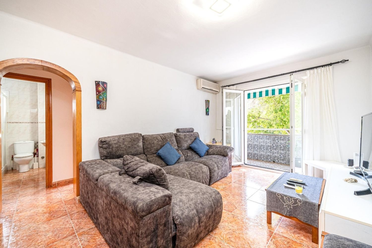 Apartamento de 3 dormitorios en Palma de Mallorca, Spain No. 259438