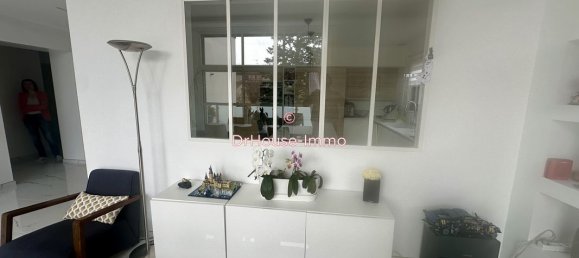 4 bedrooms House in Saint-Marcel-les-Valence, France No. 240612 11