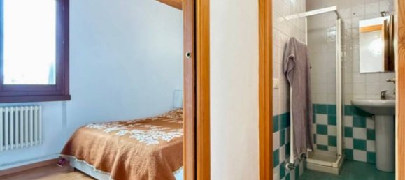 2 bedrooms Apartment in Verona, Italy No. 213859 19