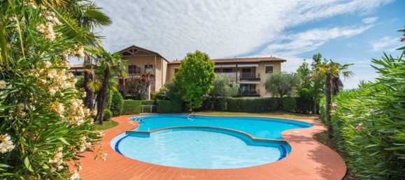 2 bedrooms Apartment in Verona, Italy No. 213859 4