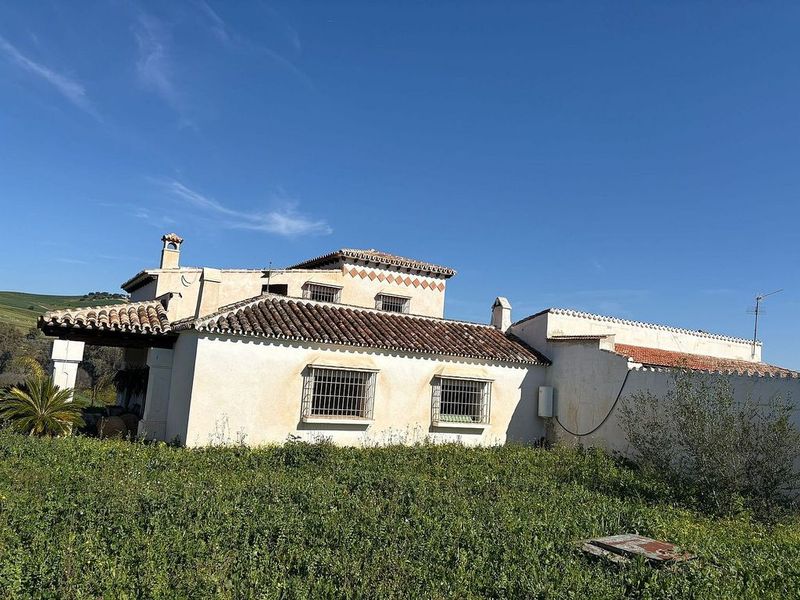 5 bedrooms House in Coin, Spain No. 232557