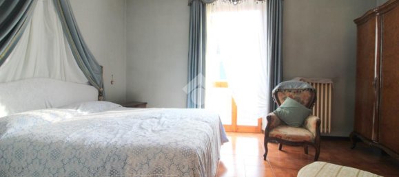 4 rooms Apartment in Acqui Terme, Italy No. 89087 8