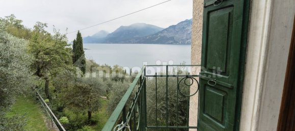 5 bedrooms House in Malcesine, Italy No. 225778 24