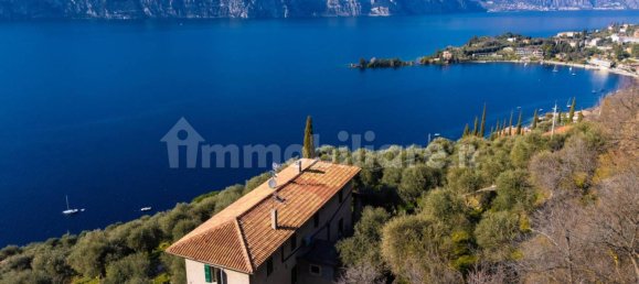 5 bedrooms House in Malcesine, Italy No. 225778 15