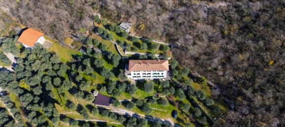 5 bedrooms House in Malcesine, Italy No. 225778 9