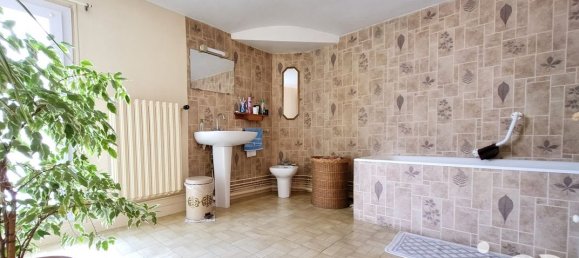 Квартира с 2 спальнями в Шалон-ан-Шампань, Франция № 223066 8