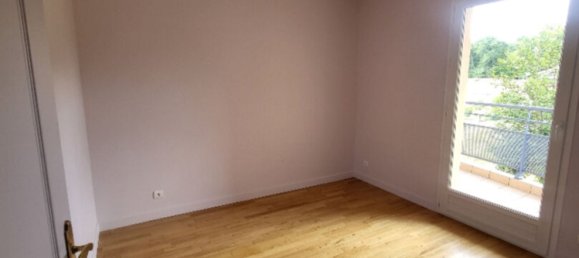 3 chambres Appartement à Châtillon-sur-Chalaronne, France No. 330795 6