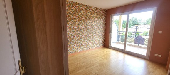 3 chambres Appartement à Châtillon-sur-Chalaronne, France No. 330795 5