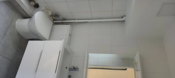 Studio in Montreuil, France No. 328041 5