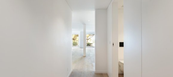 4 bedrooms Villa in Cascais, Portugal No. 104768 30