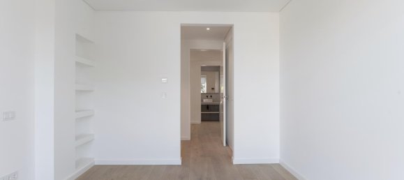 4 bedrooms Villa in Cascais, Portugal No. 104768 43