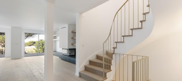 4 bedrooms Villa in Cascais, Portugal No. 104768 25