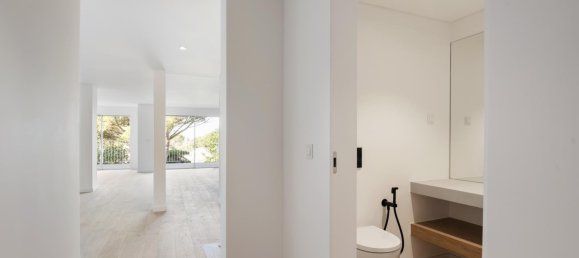 4 bedrooms Villa in Cascais, Portugal No. 104768 31