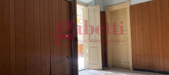 5 rooms House in Quartu Sant'Elena, Italy No. 227976 9