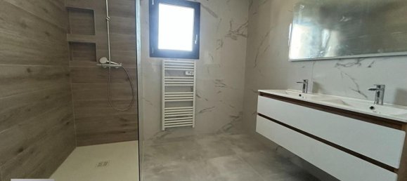 Дом с 3 спальнями в Сен-Ромен-ла-Мот, Франция № 207009 5