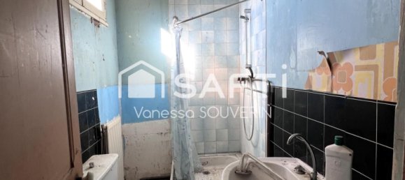 2 bedrooms House in Seine-et-Marne, France No. 320567 8