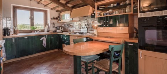 Дом с 4 спальнями в Фабро, Италия № 57723 26