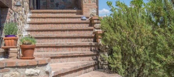 Дом с 4 спальнями в Фабро, Италия № 57723 40