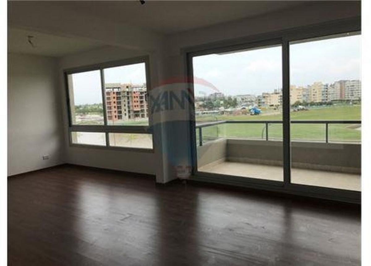 3 bedrooms Apartment in Tigre, Argentina No. 52125