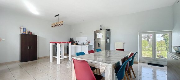 Casa de 6 dormitorios en Manche, France No. 293195 4