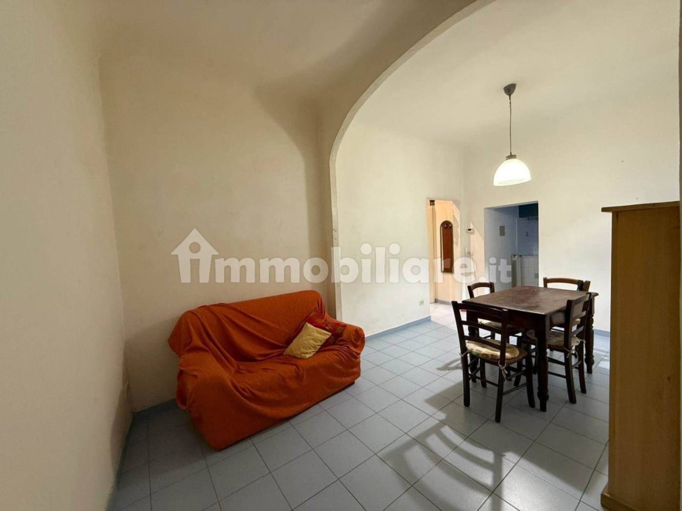 2 bedrooms Apartment in Florence, Italy No. 265811